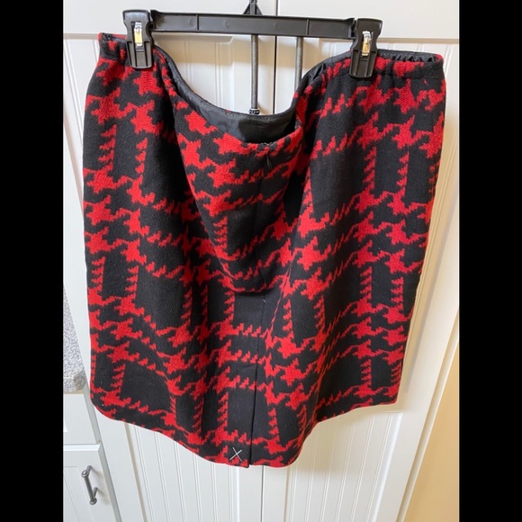NWT Talbots Woman’s Petite Skirt - Picture 2 of 7